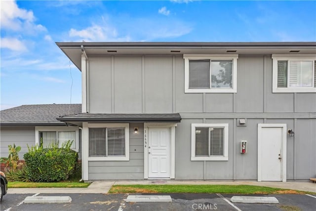 view of townhome / multi-family property