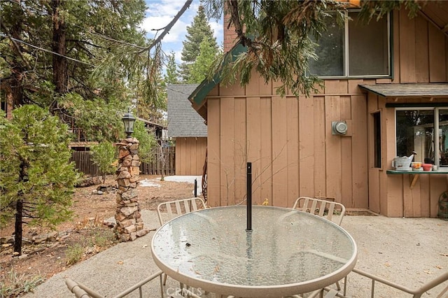 31413 Overhill Dr, Running Springs, CA 92382 - view of patio featuring outdoor dining area