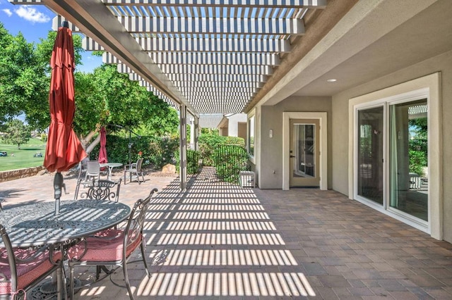 view of patio featuring a pergola