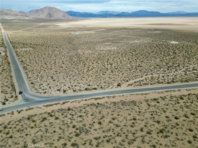 31300 Cove Rd, Lucerne Valley, CA 92356 - photo 6