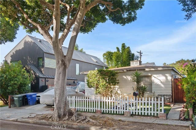 view of front of home