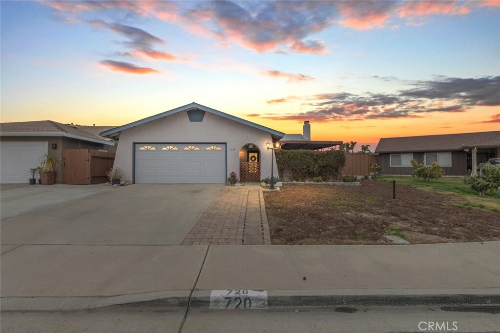 ranch-style house with a garage