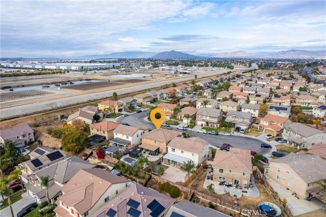 bird's eye view with a mountain view