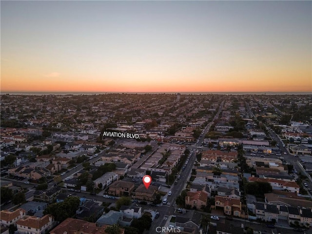 view of aerial view at dusk