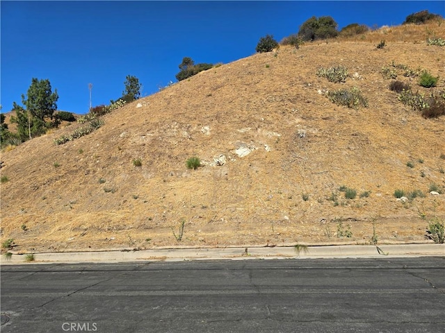 Listing photo 2 for 10001 Roscoe Blvd, Sun Valley CA 91352