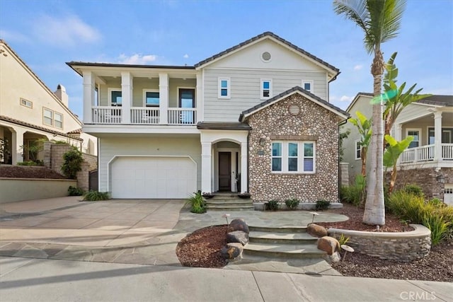 view of front facade with a garage