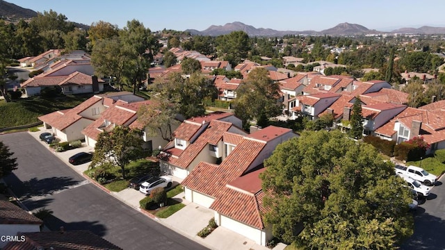 bird's eye view with a mountain view