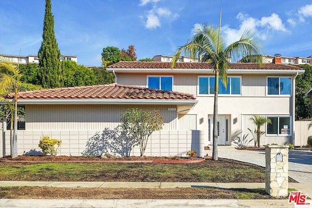 view of front of house