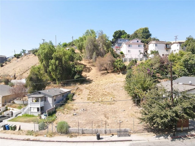 Listing photo 3 for 1047 N Gage Ave, Los Angeles CA 90063