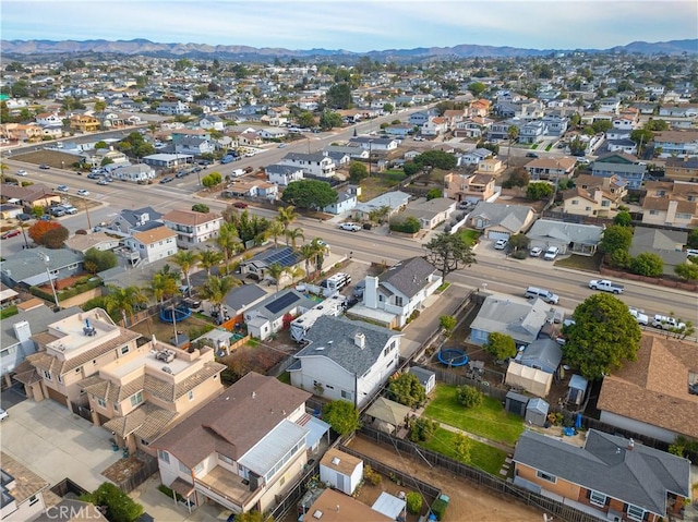 bird's eye view featuring a mountain view