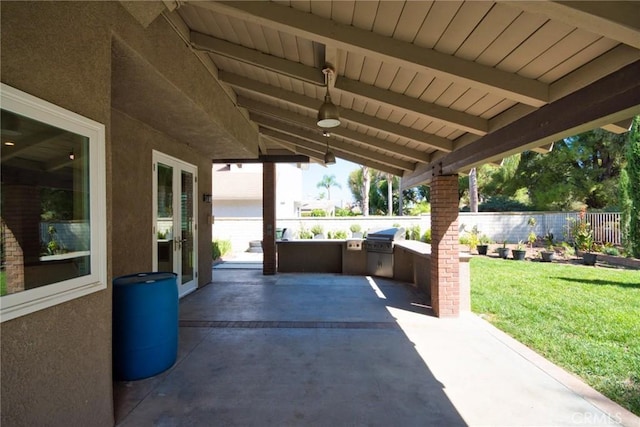 view of patio / terrace with exterior kitchen and grilling area