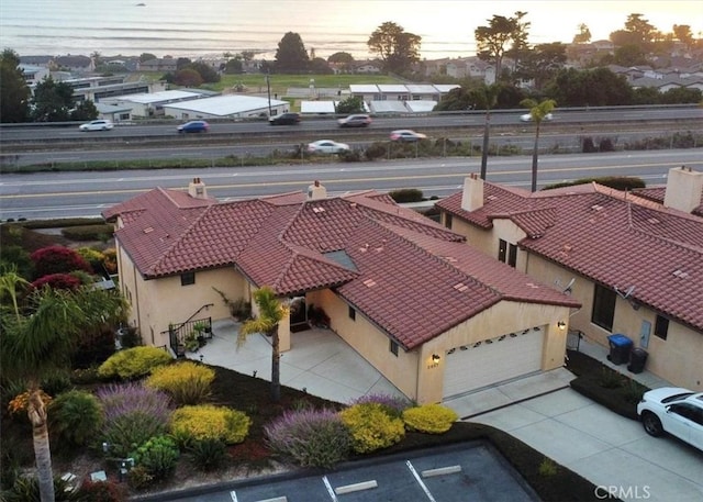 view of aerial view at dusk