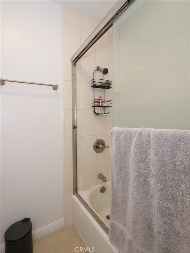 308 S Miraleste Dr Unit 57, San Pedro, CA 90732 - bathroom featuring enclosed tub / shower combo