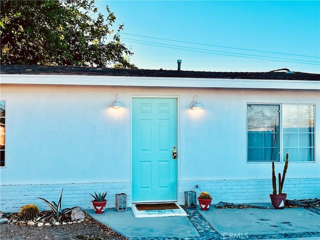 view of property entrance