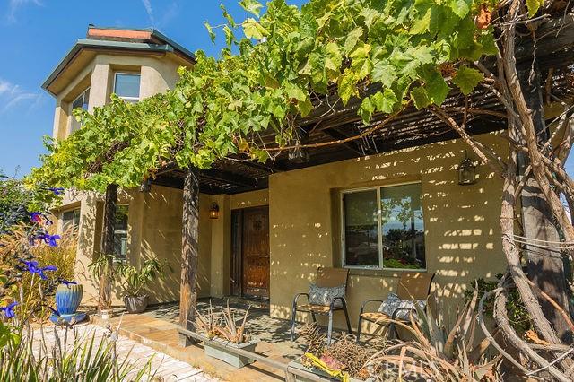 view of front of home with a patio