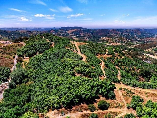 44665 La Cruz Dr, Temecula, CA 92590 - aerial view of a mountainous background