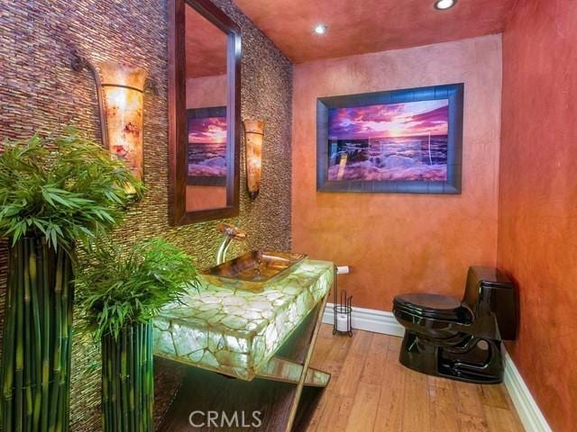 44665 La Cruz Dr, Temecula, CA 92590 - interior space with wood finished floors and recessed lighting