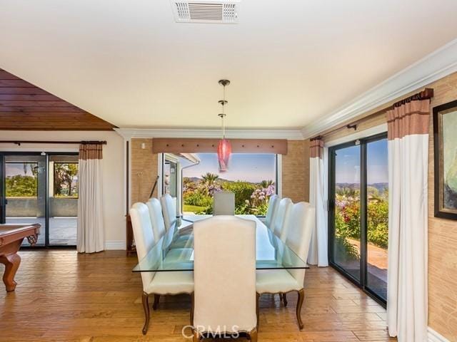 44665 La Cruz Dr, Temecula, CA 92590 - dining room with ornamental molding and wood finished floors