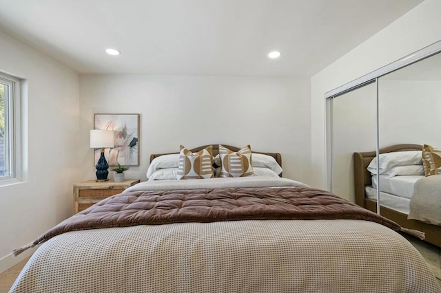 bedroom with a closet