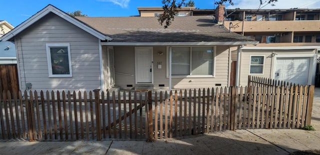 view of front of property