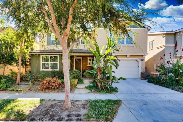 view of front of property featuring a garage