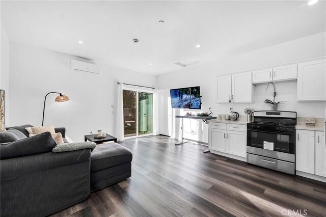 22137 Gault St, Canoga Park, CA 91303 - photo 26