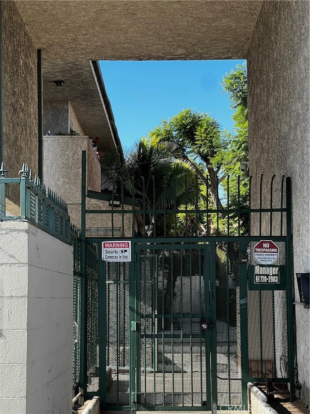14815 Crenshaw Blvd, Gardena, CA 90249 - view of gate