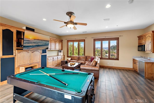 game room with hardwood / wood-style floors, sink, ceiling fan, and billiards