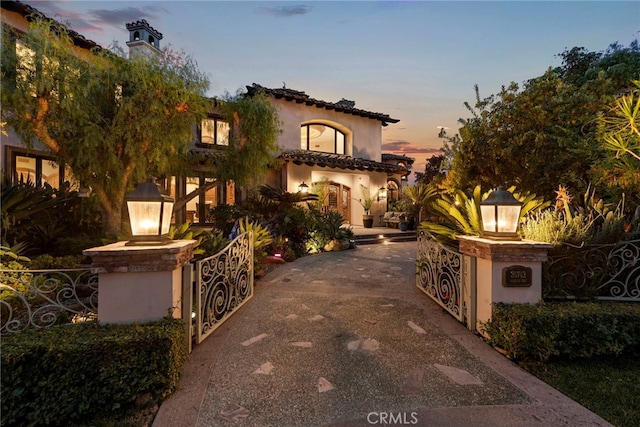 view of mediterranean / spanish-style house