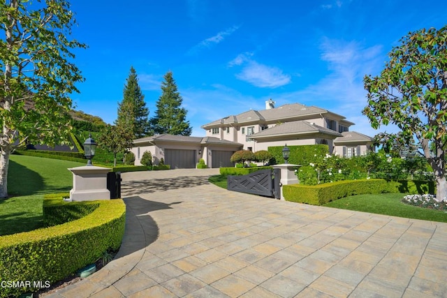 view of front of house featuring a garage