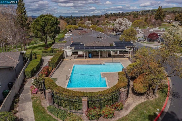 view of swimming pool