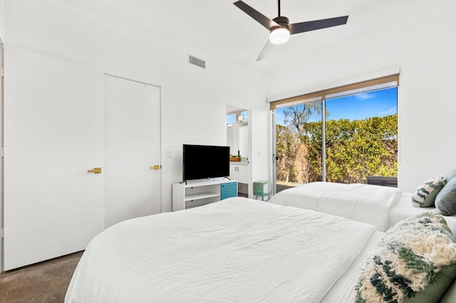 carpeted bedroom with ceiling fan