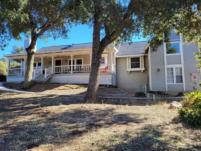 view of front of house with a porch