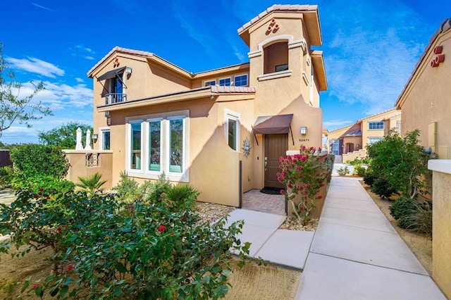 view of front of home