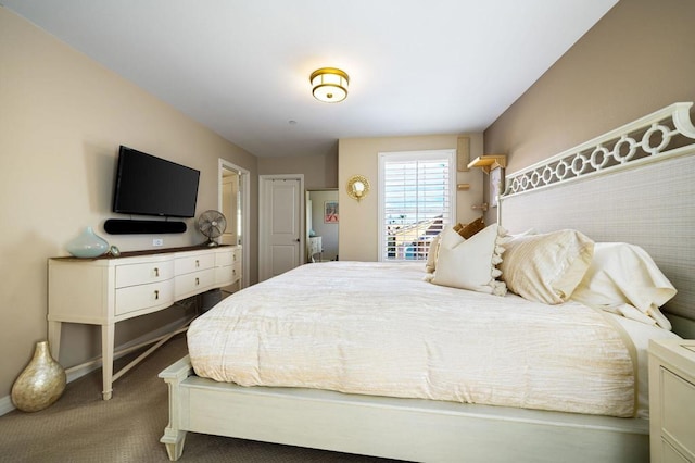 view of carpeted bedroom