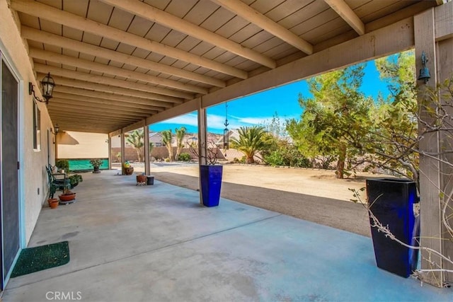 8550 Condalia Ave, Yucca Valley, CA 92284 - fenced backyard with a patio area