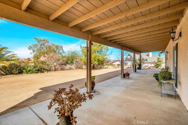 8550 Condalia Ave, Yucca Valley, CA 92284 - view of patio / terrace