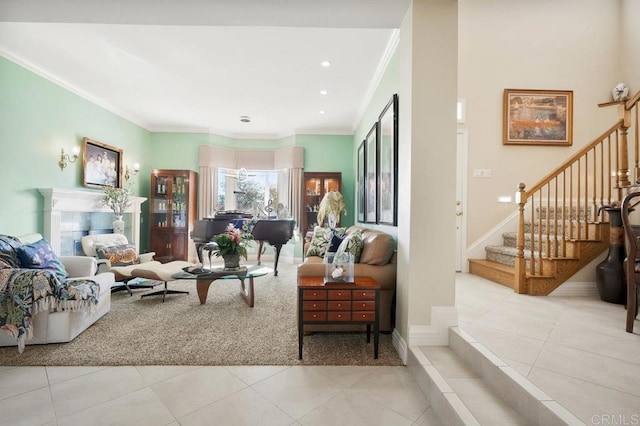 living room featuring light tile patterned floors and crown molding