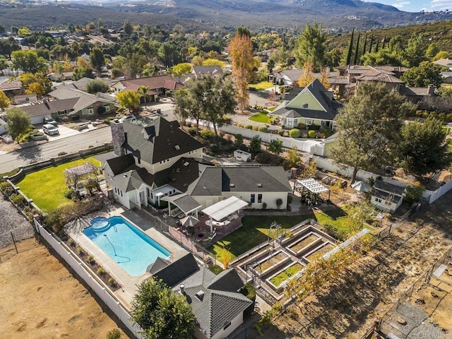 bird's eye view with a mountain view