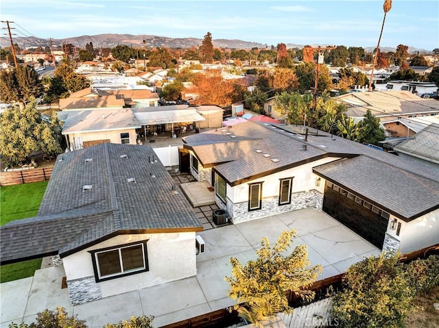 bird's eye view with a mountain view