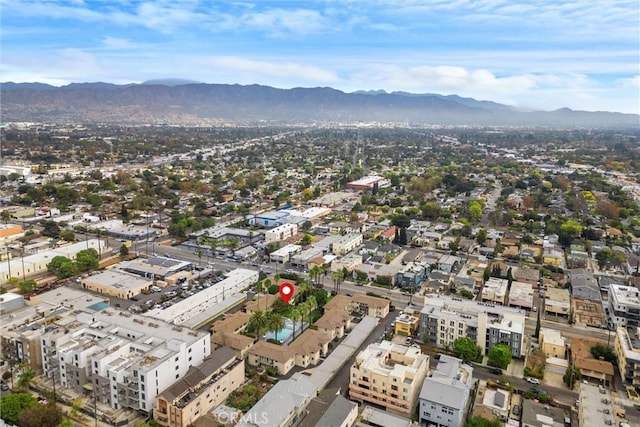 bird's eye view featuring a mountain view