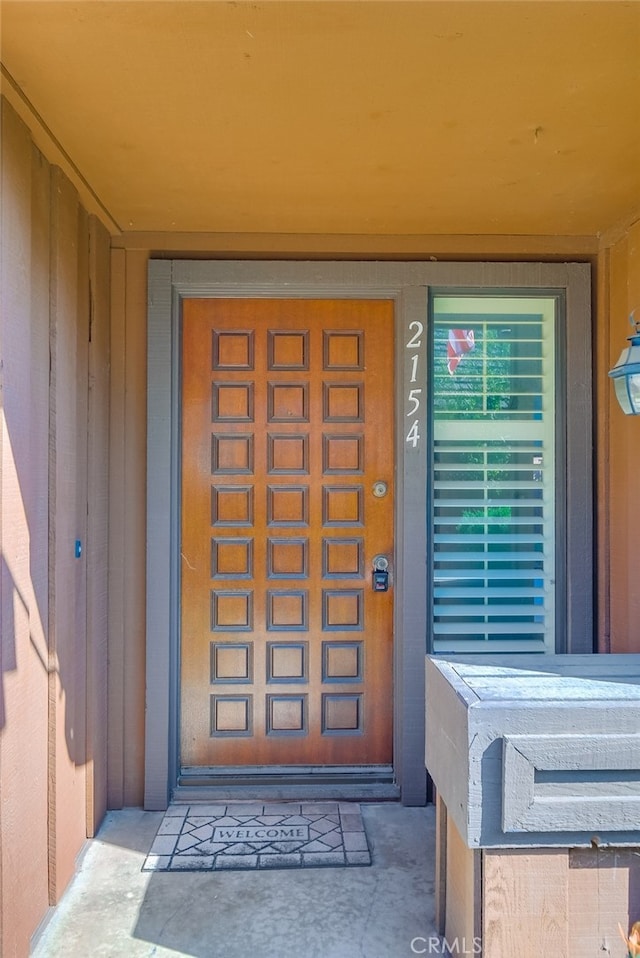 view of entrance to property