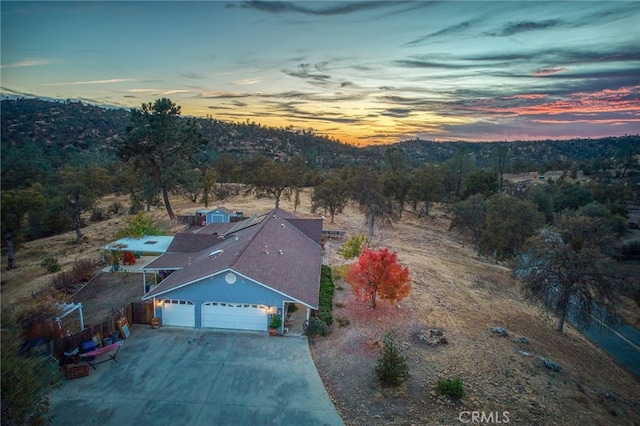 view of aerial view at dusk