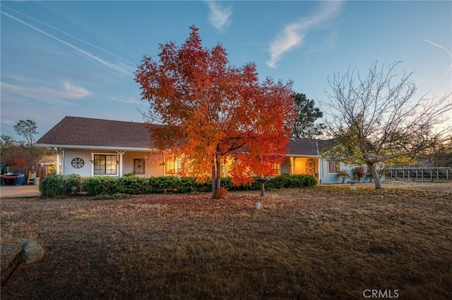 view of front of property