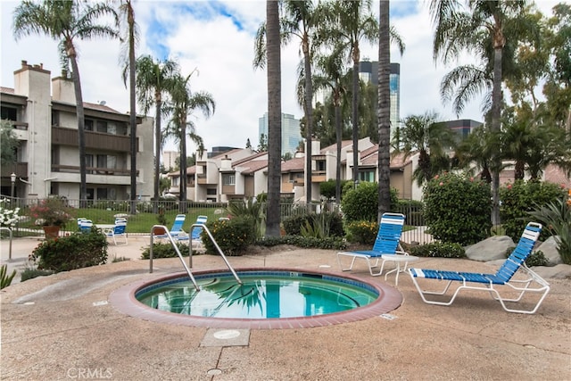 view of swimming pool