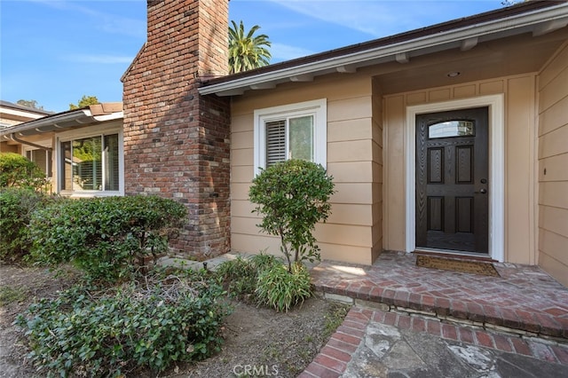 view of property entrance