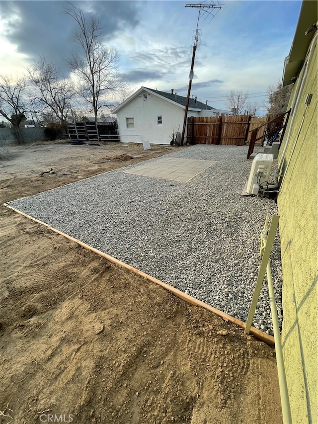 view of yard with a patio