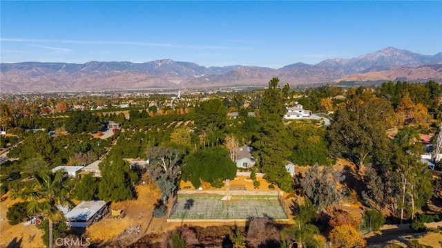 bird's eye view featuring a mountain view