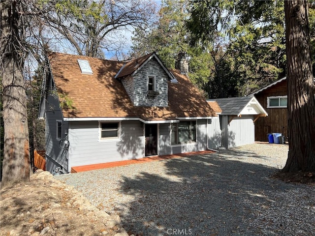 view of front of property