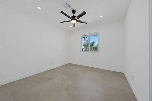 unfurnished room with ceiling fan